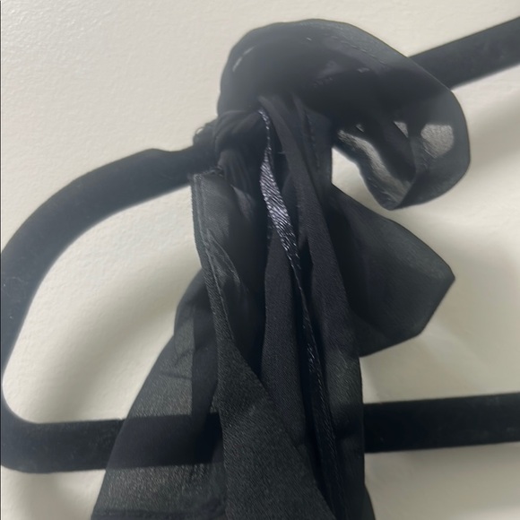 Studio I Black Sleeveless Sheath Dress - Picture 4 of 4